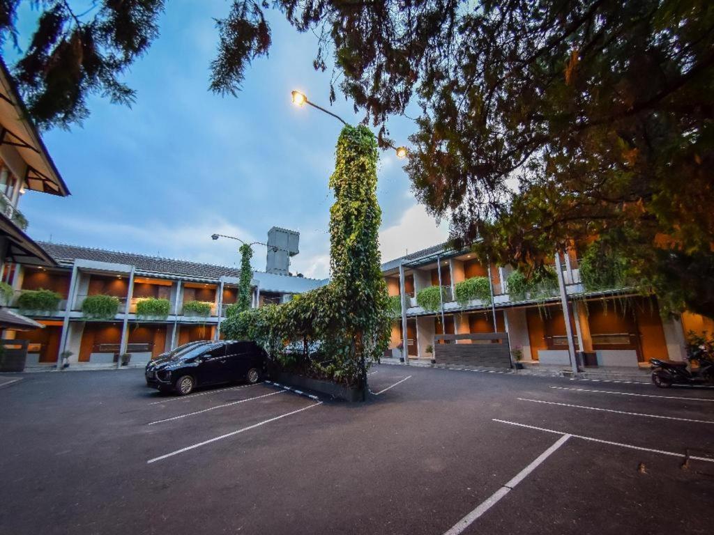 Hotel Nyland Pasteur باندونج المظهر الخارجي الصورة